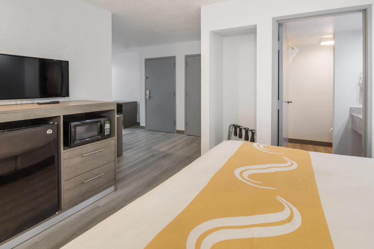 Quality Inn & Suites Richardson-Dallas Εξωτερικό φωτογραφία