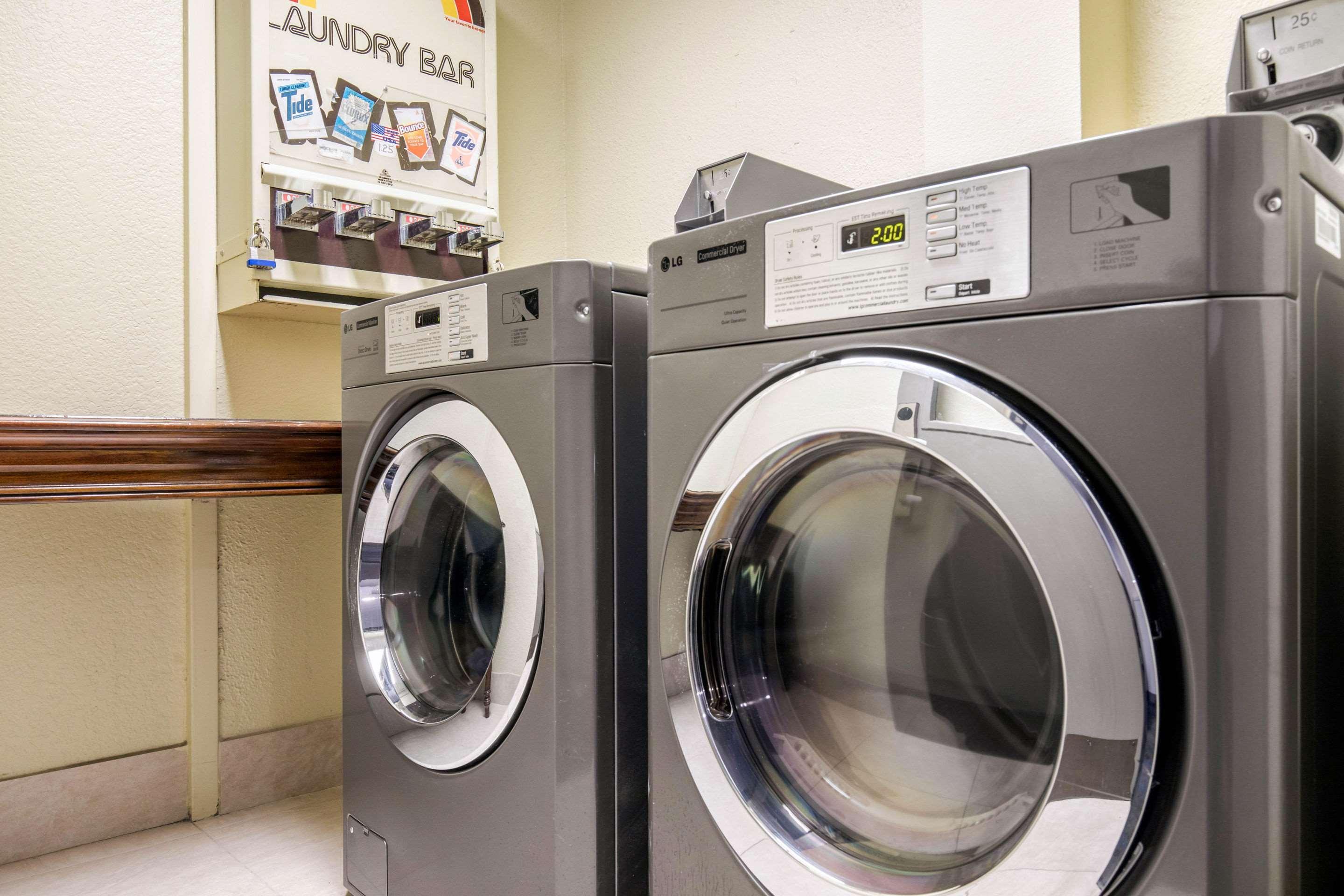 Quality Inn & Suites Richardson-Dallas Εξωτερικό φωτογραφία