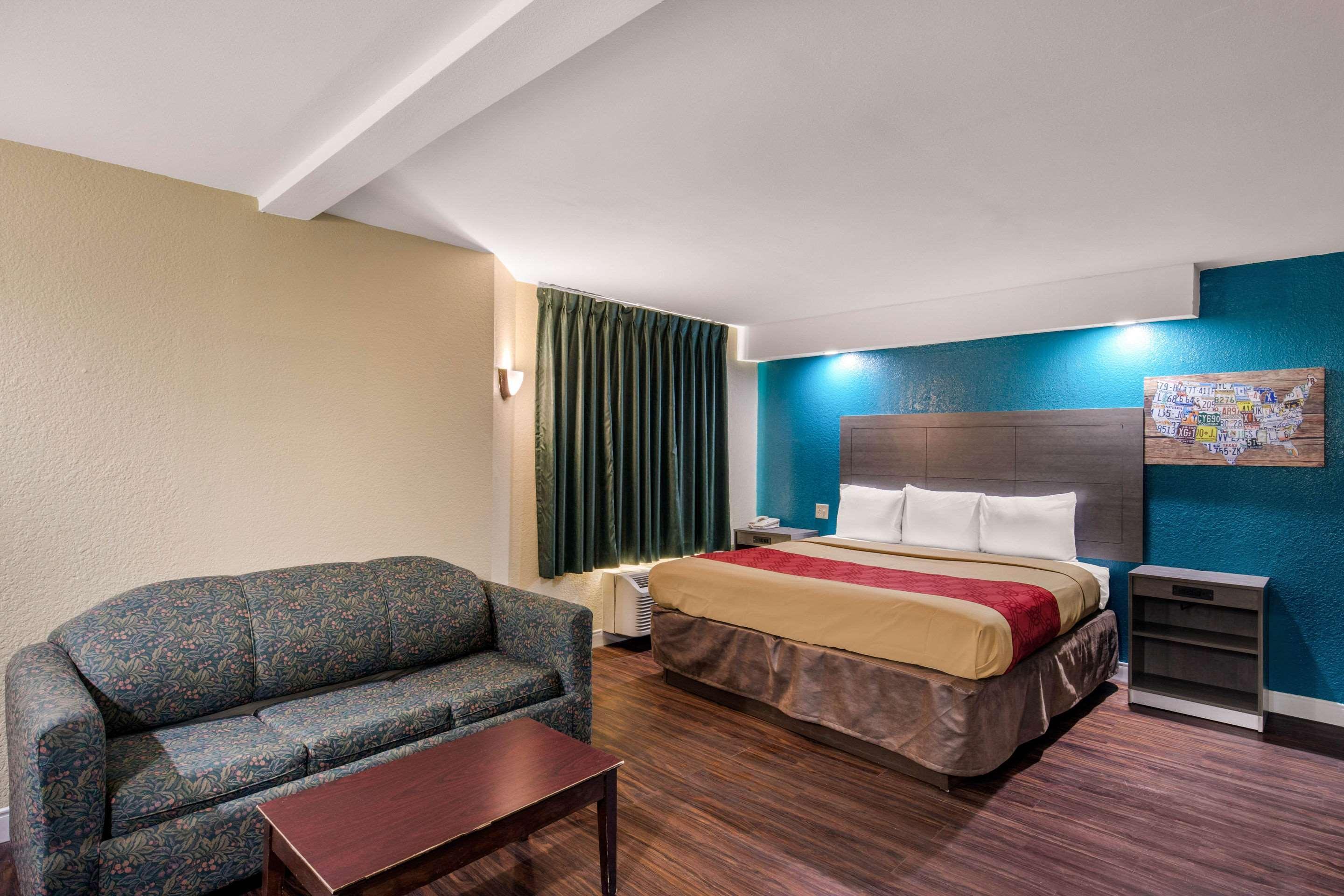 Quality Inn & Suites Richardson-Dallas Εξωτερικό φωτογραφία
