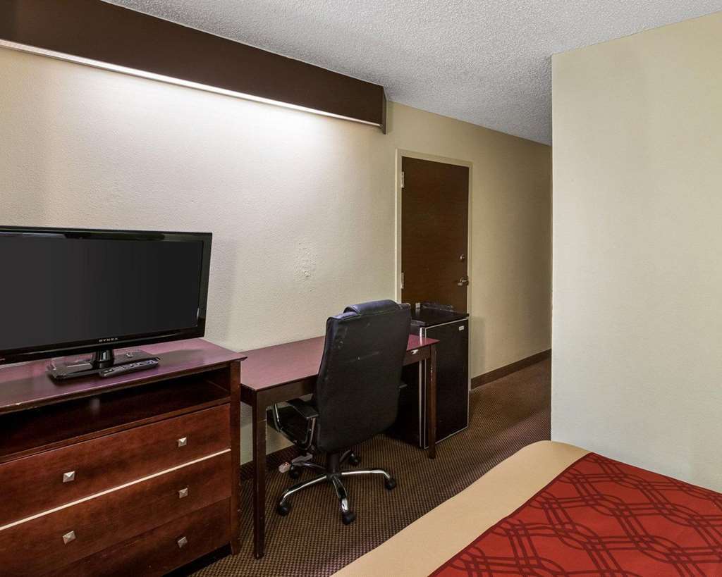 Quality Inn & Suites Richardson-Dallas Δωμάτιο φωτογραφία